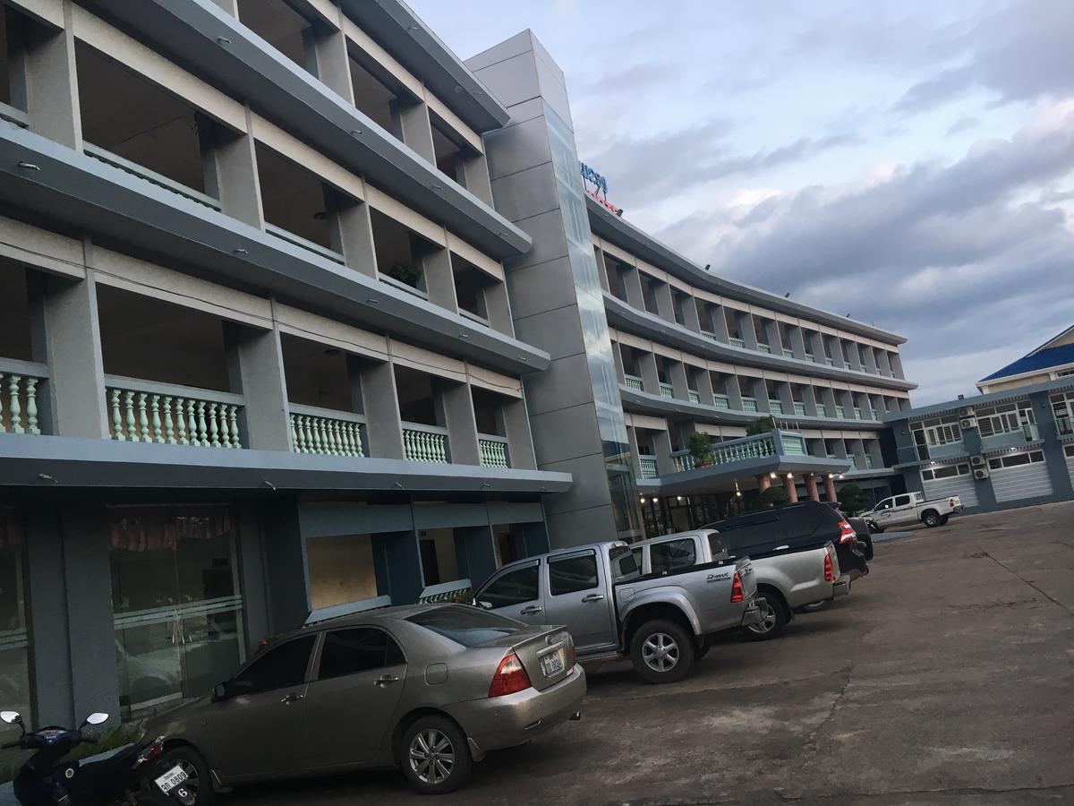 Mekong Hotel Thakhek Exterior foto
